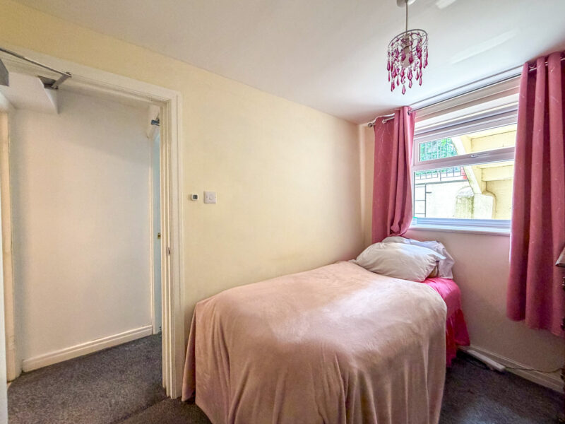 Apt 1, 16 Derby Square, Douglas, photograph 14
