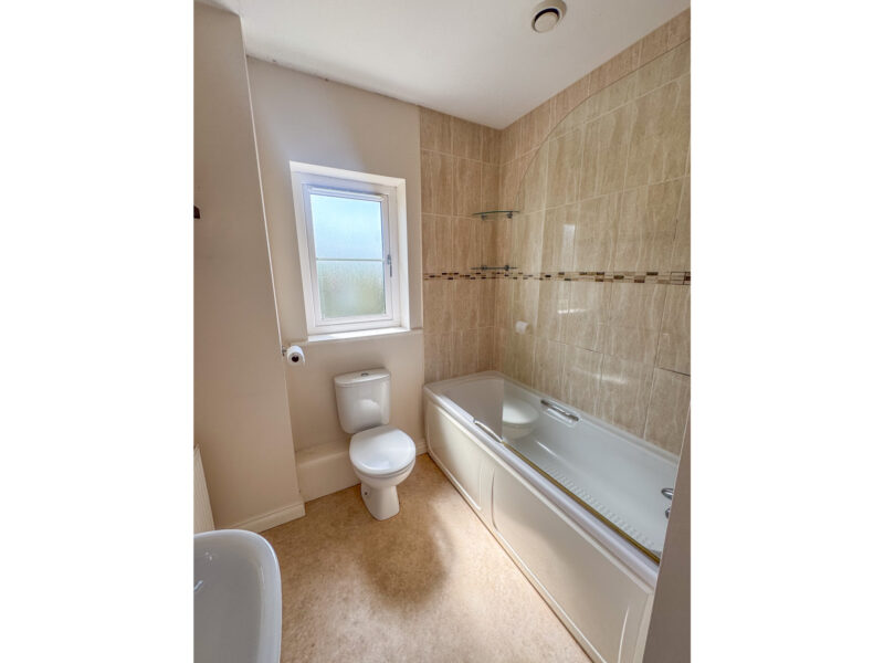 23 Raad Bridjeen, Peel, photograph 7