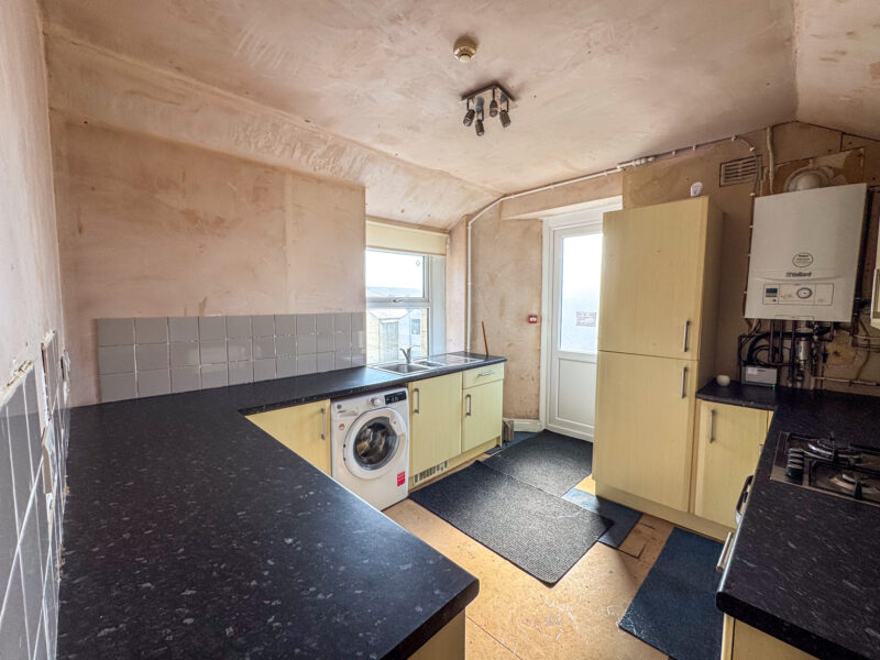 Apartment 3, 29 Royal Avenue West, Onchan, photograph 7