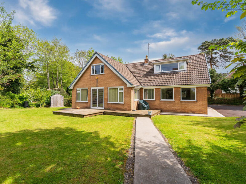 Grianane, Groves Road, Douglas