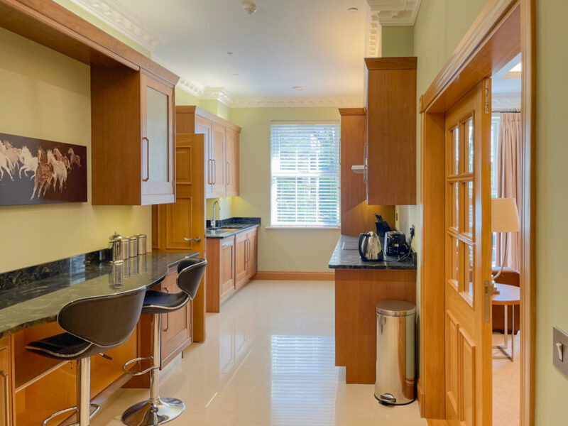Apartment 3, Coutts House, Onchan, photograph 10