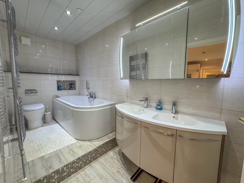 The Garden Flat, 4 Athol House, Peel, photograph 13