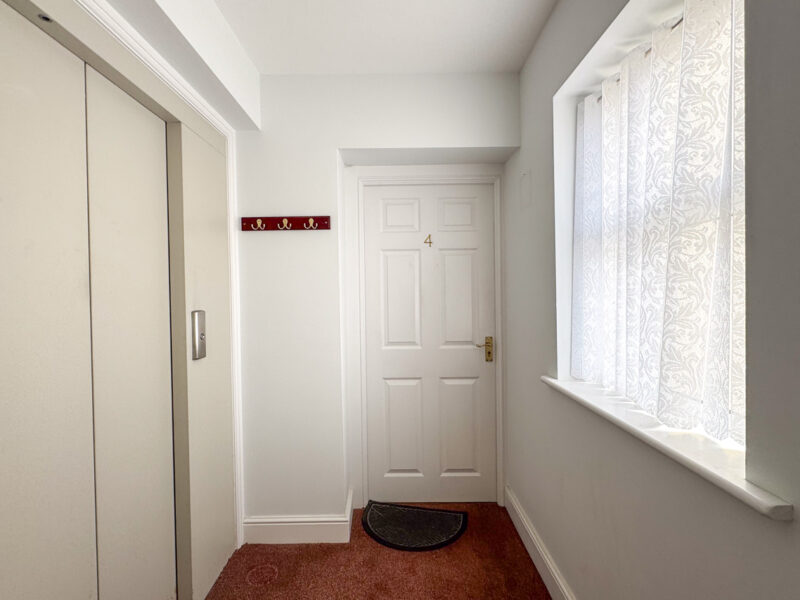Apartment 4, Snaefell House The Promenade, Port Erin, photograph 4