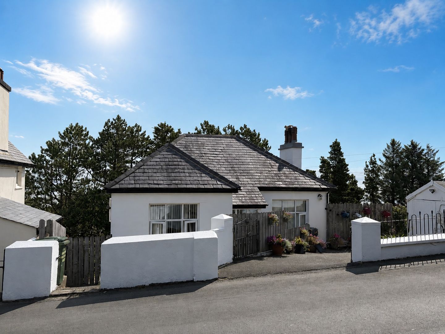 Rockside, Pinfold Hill, Laxey, IM4 7HN
