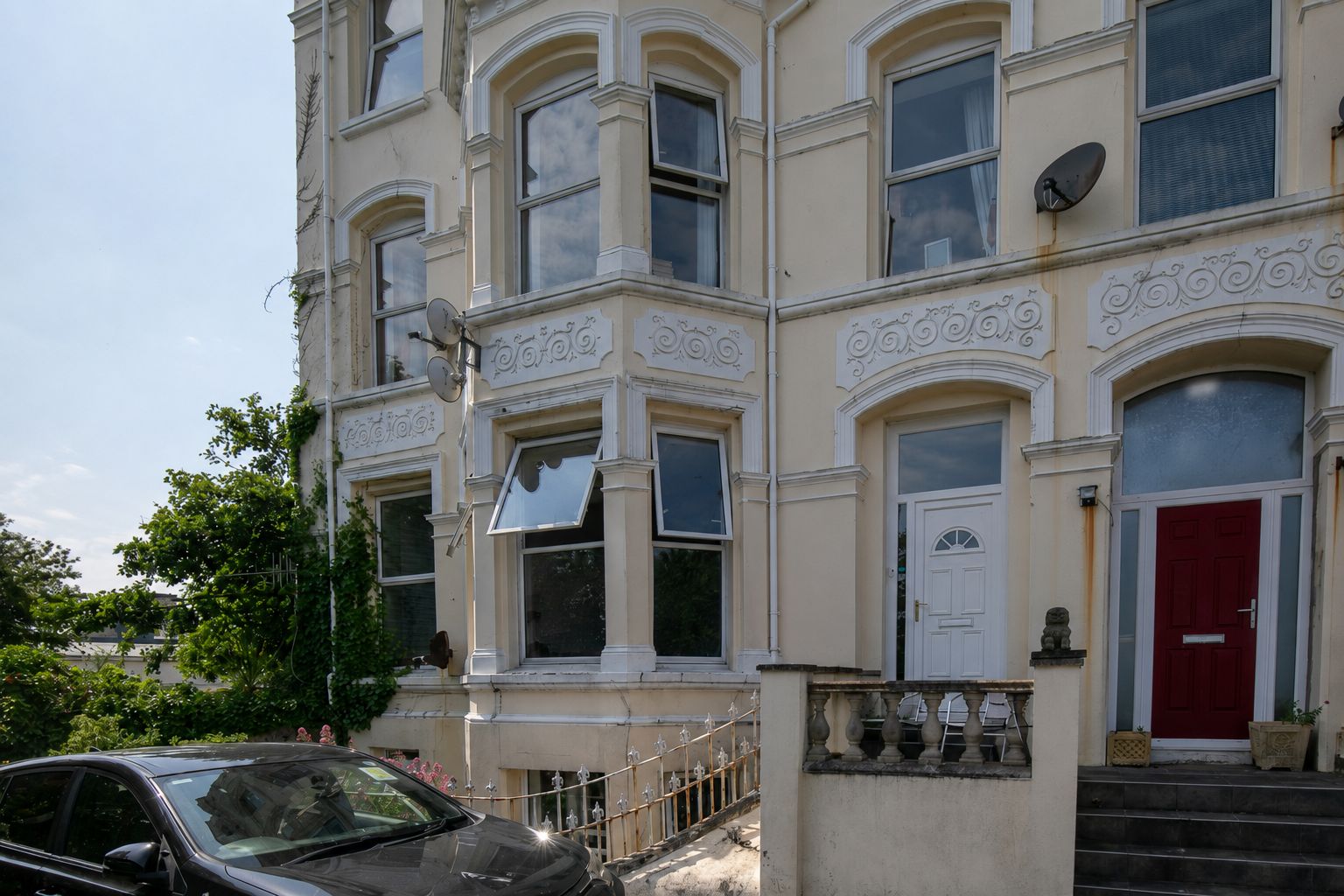 Flat 1, 1-2, Woodville Terrace, Douglas, IM2 4HA