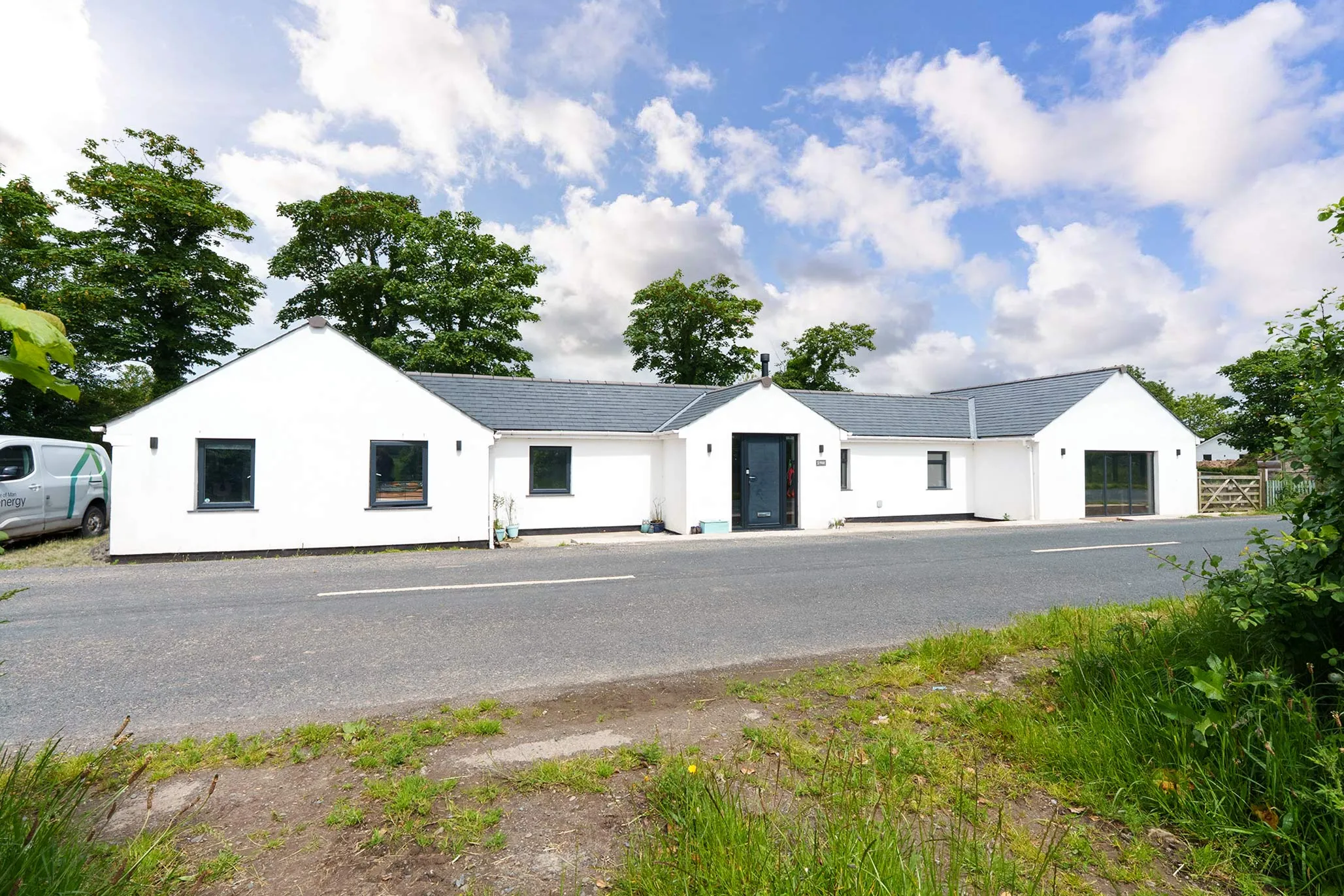 Well Presented Bungalow in a Countryside Location