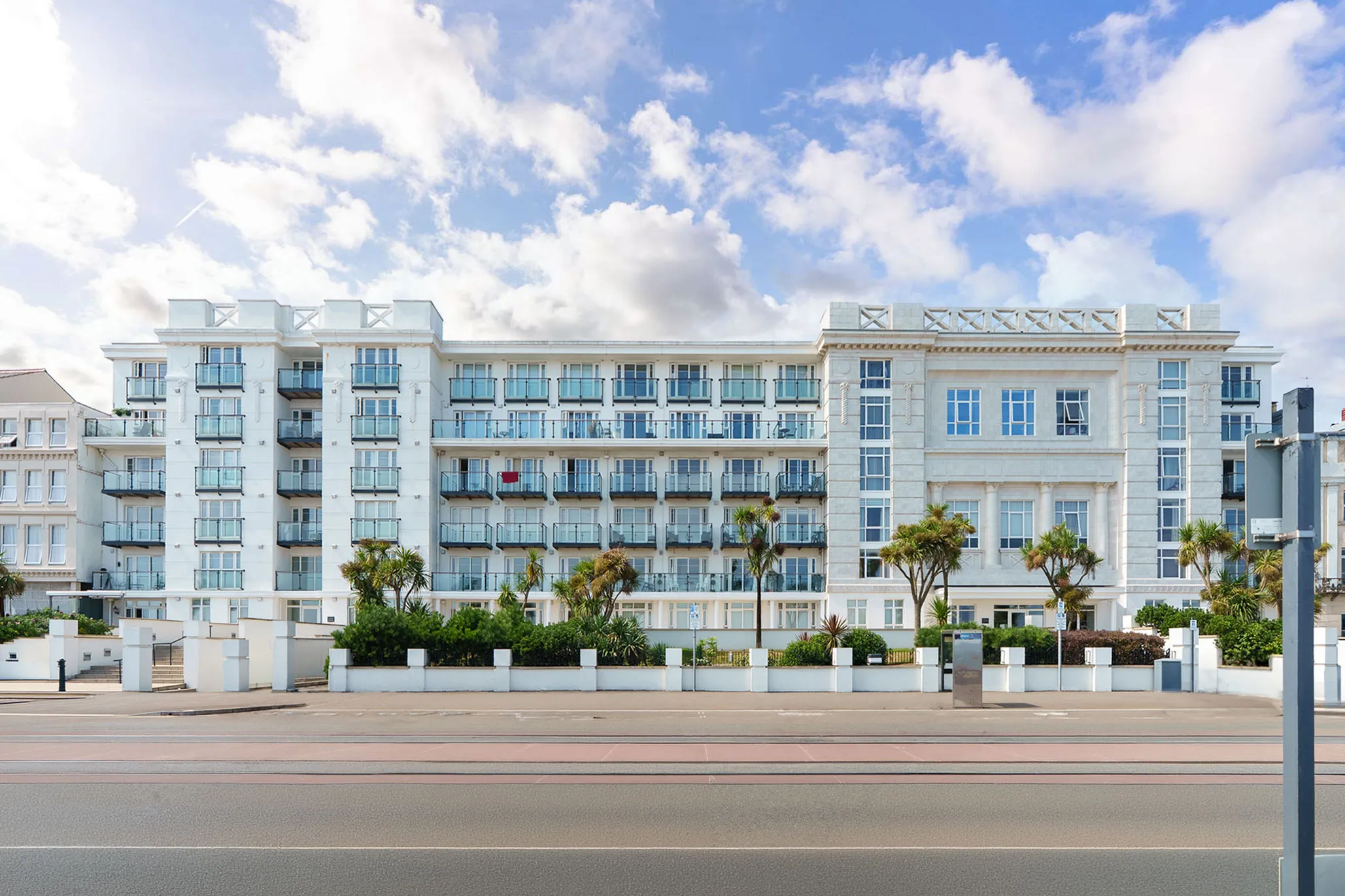 Stunning Apartment with Magnificent Sea Views