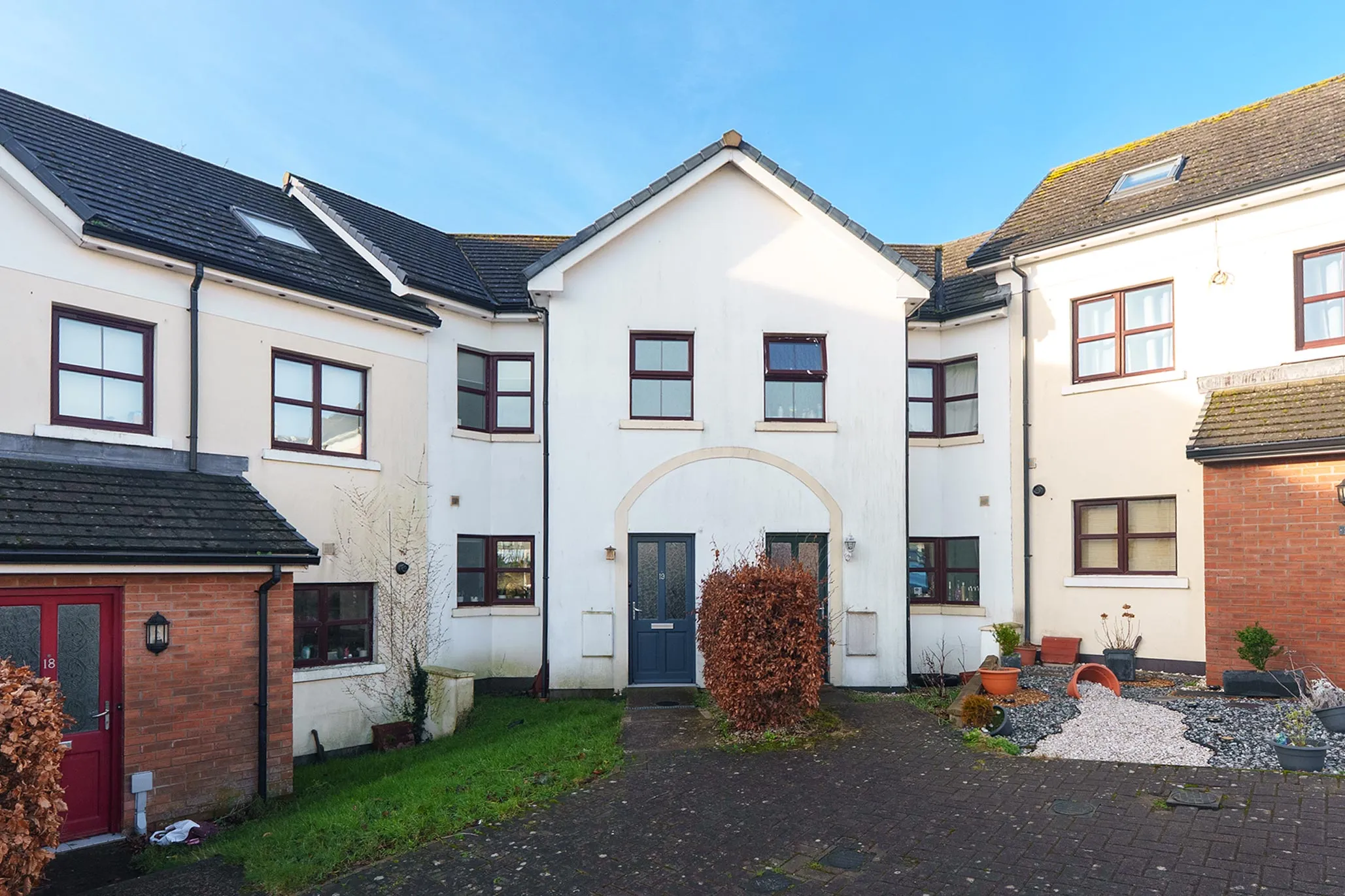 Modern Three Bed Family Home with En-Suite