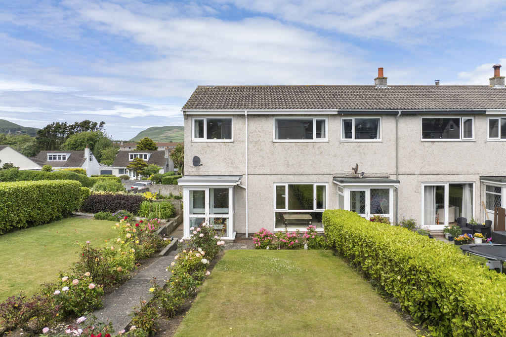 1 Athol Court, Port Erin