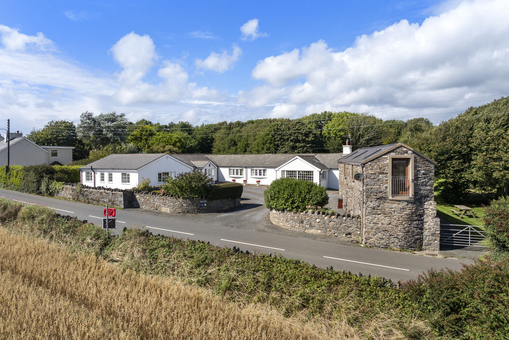 Ballanorris Court, Douglas Road, Ballabeg