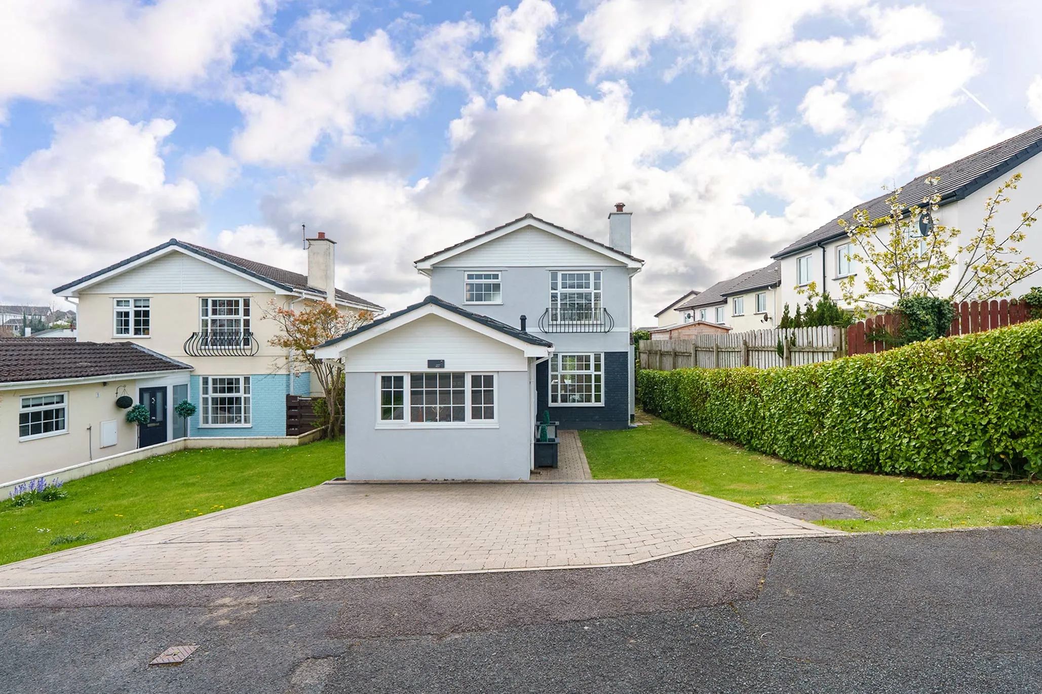 Detached Family Home with South Facing Garden
