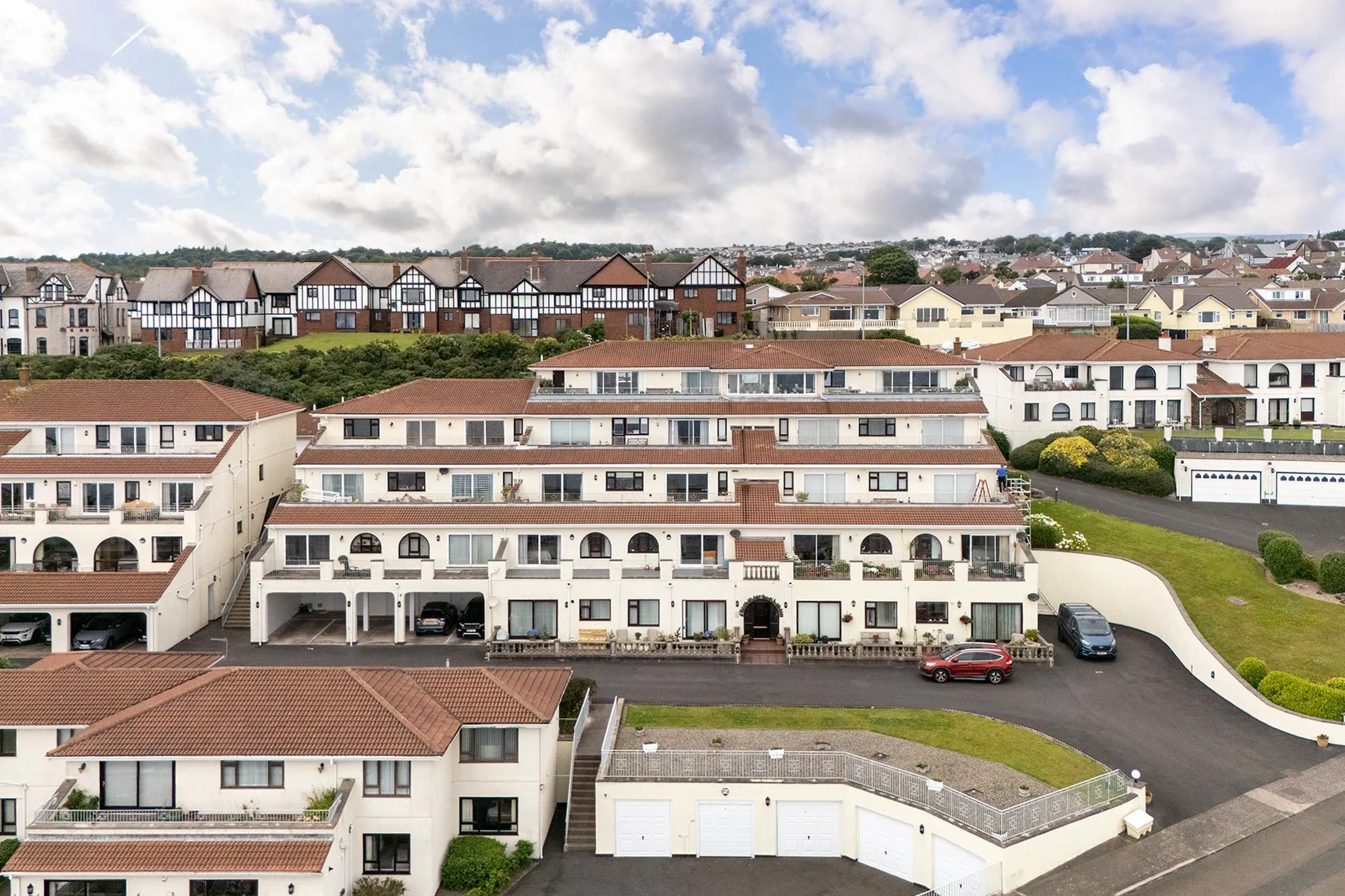 Luxury Apartment with Sea Views and Large Terrace