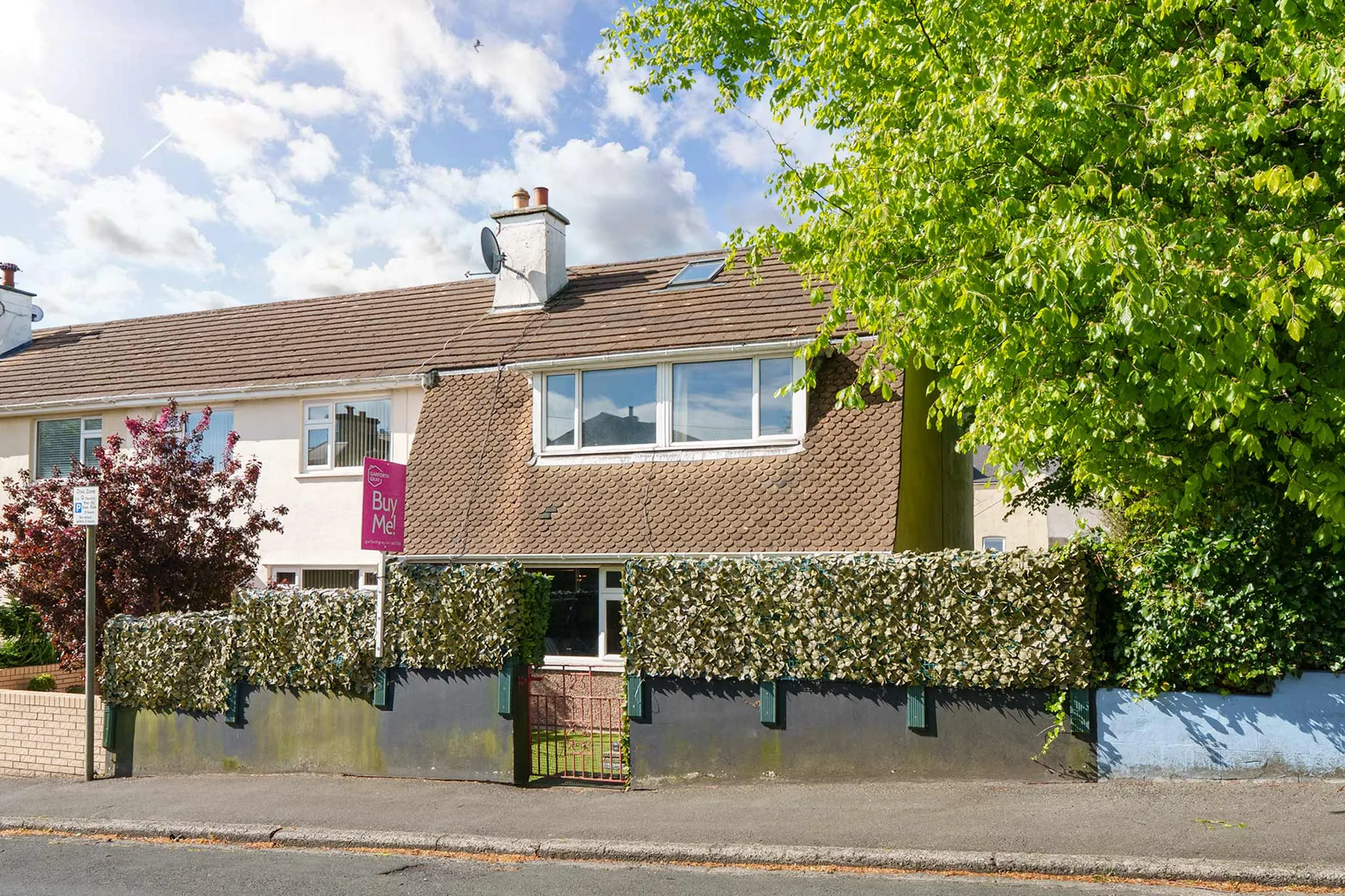 Spacious Home Over 4 Levels with 2 Single Garages
