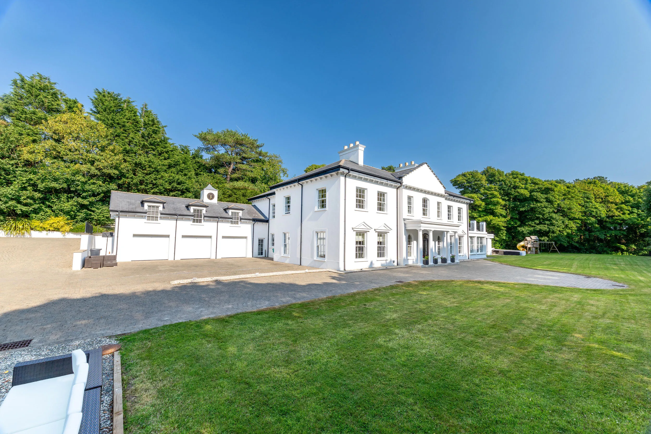 Grand Modern Georgian Luxury Family Living