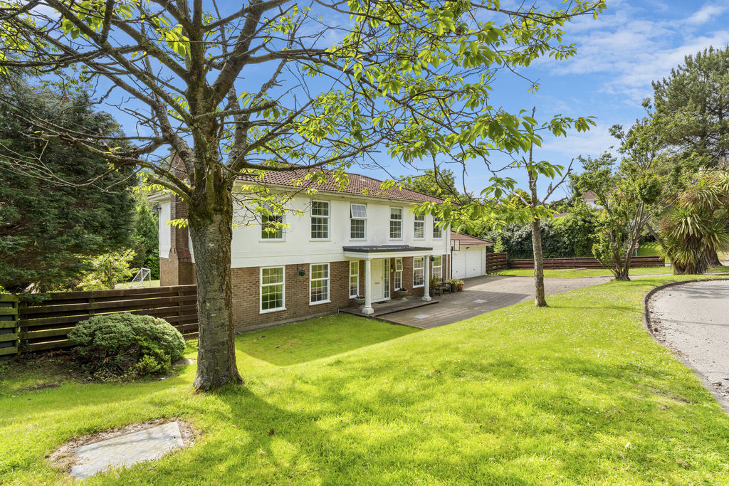 2 River Vale, Braddan