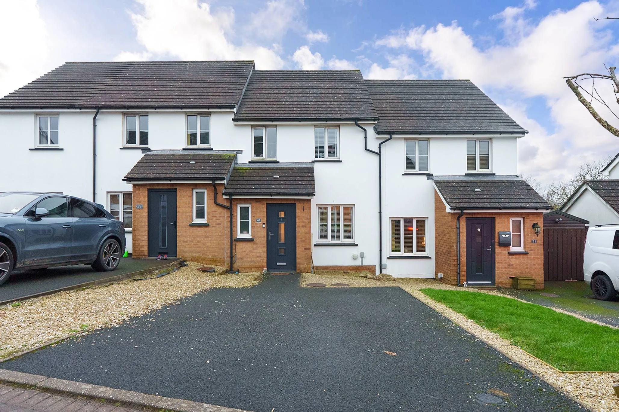 Beautifully Presented with South Facing Garden
