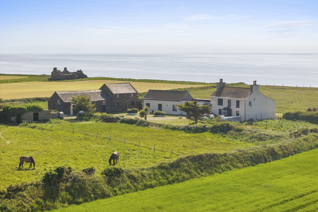 Ballaholly House, Jurby West