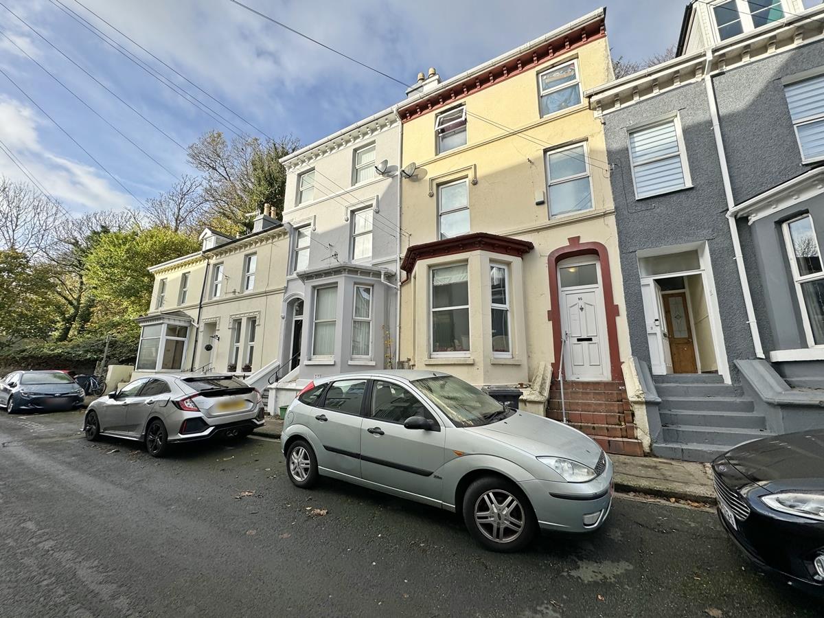 95 Castlemona AVenue, Douglas