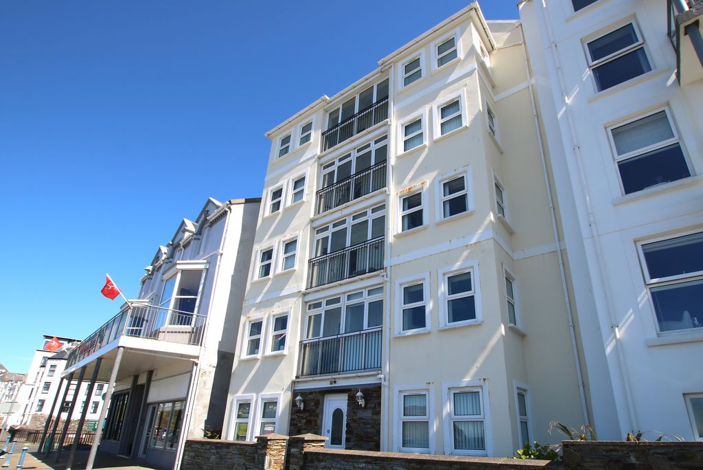 2 Erinville, The Promenade, Port Erin