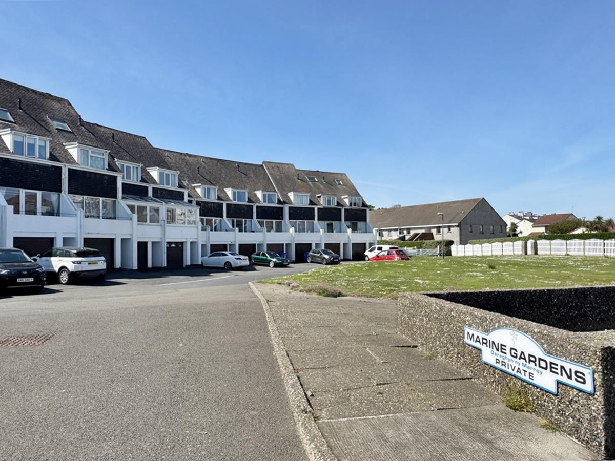 9 Marine Gardens, Ramsey, Isle of Man