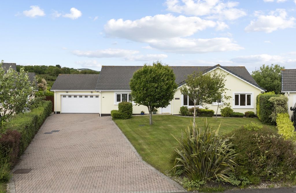 The Windermere, 27 Cronk Cullyn, Colby