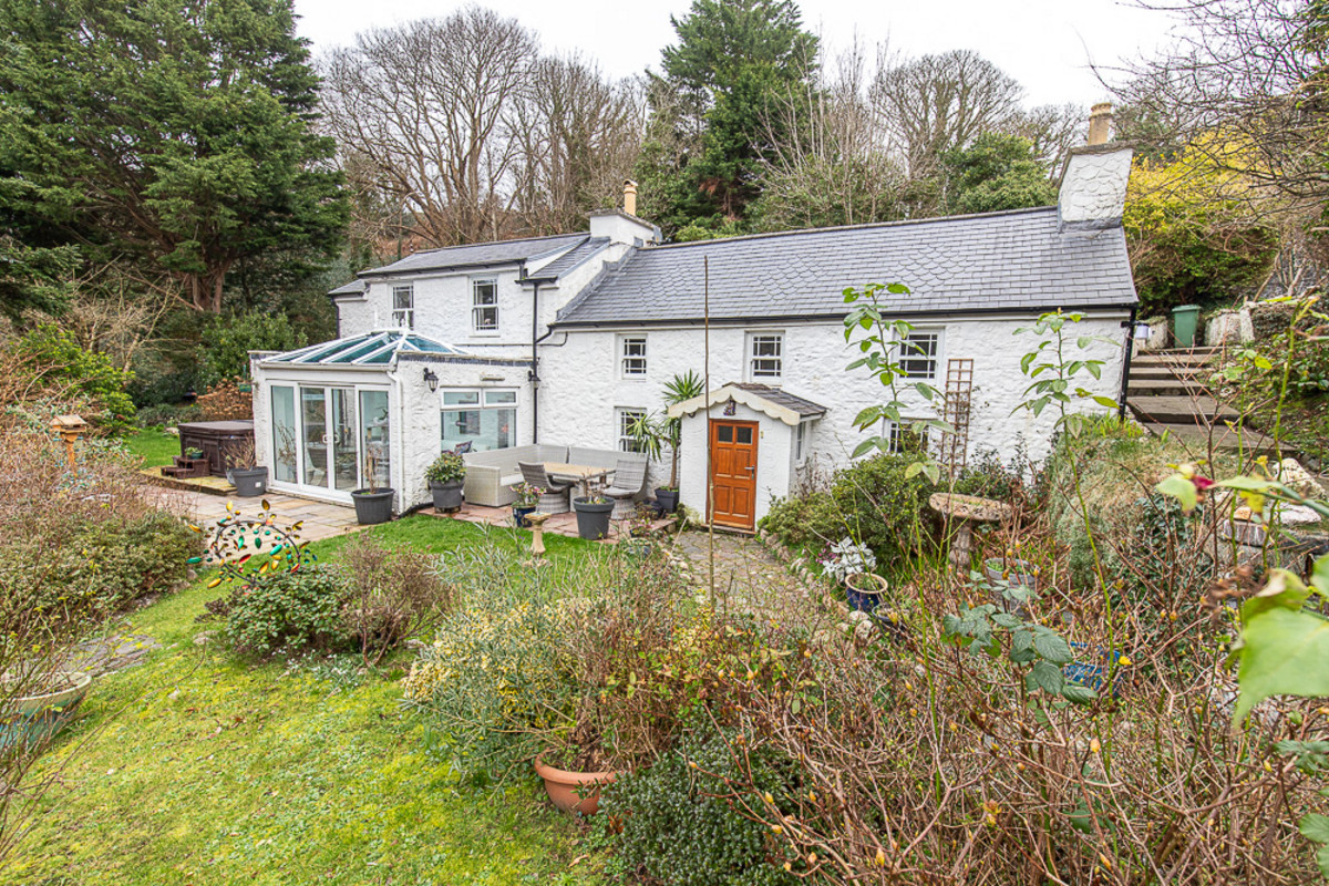 Glen Wyllin, Isle of Man, IM6 1