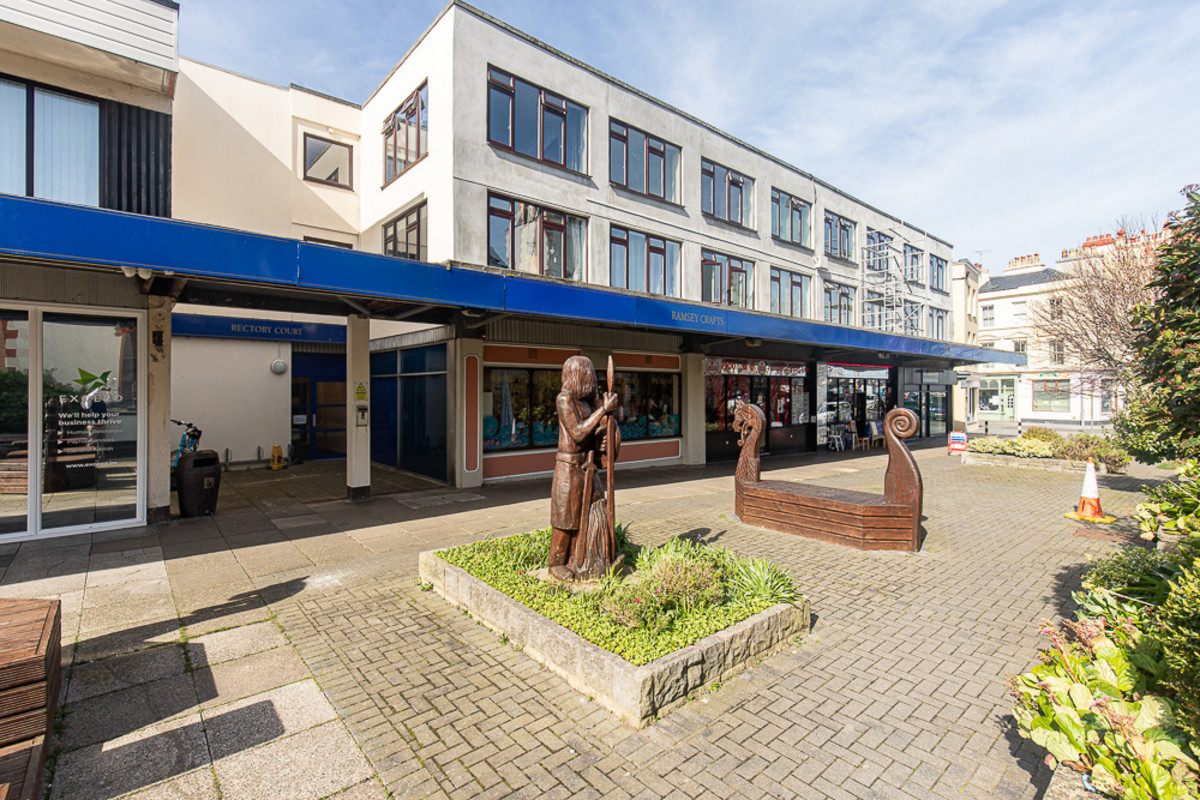 St. Pauls Square, Isle of Man, IM8 1