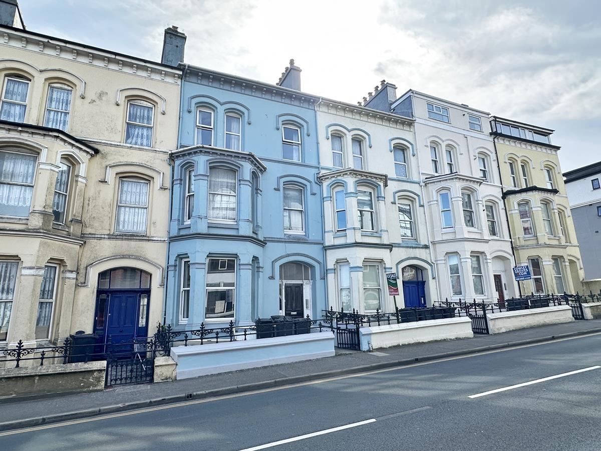 Flat 1, 35 Peel Road, Douglas