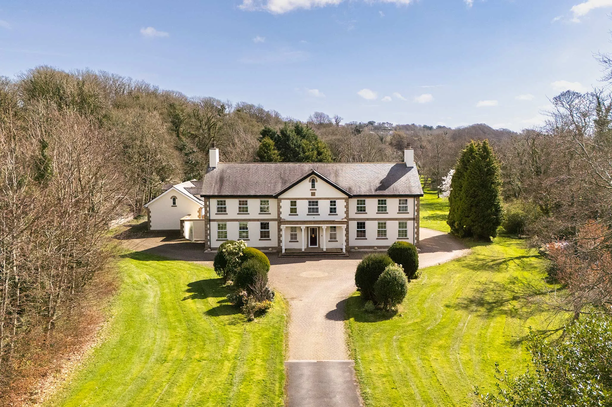 Georgian Style Residence in a Parkland Setting