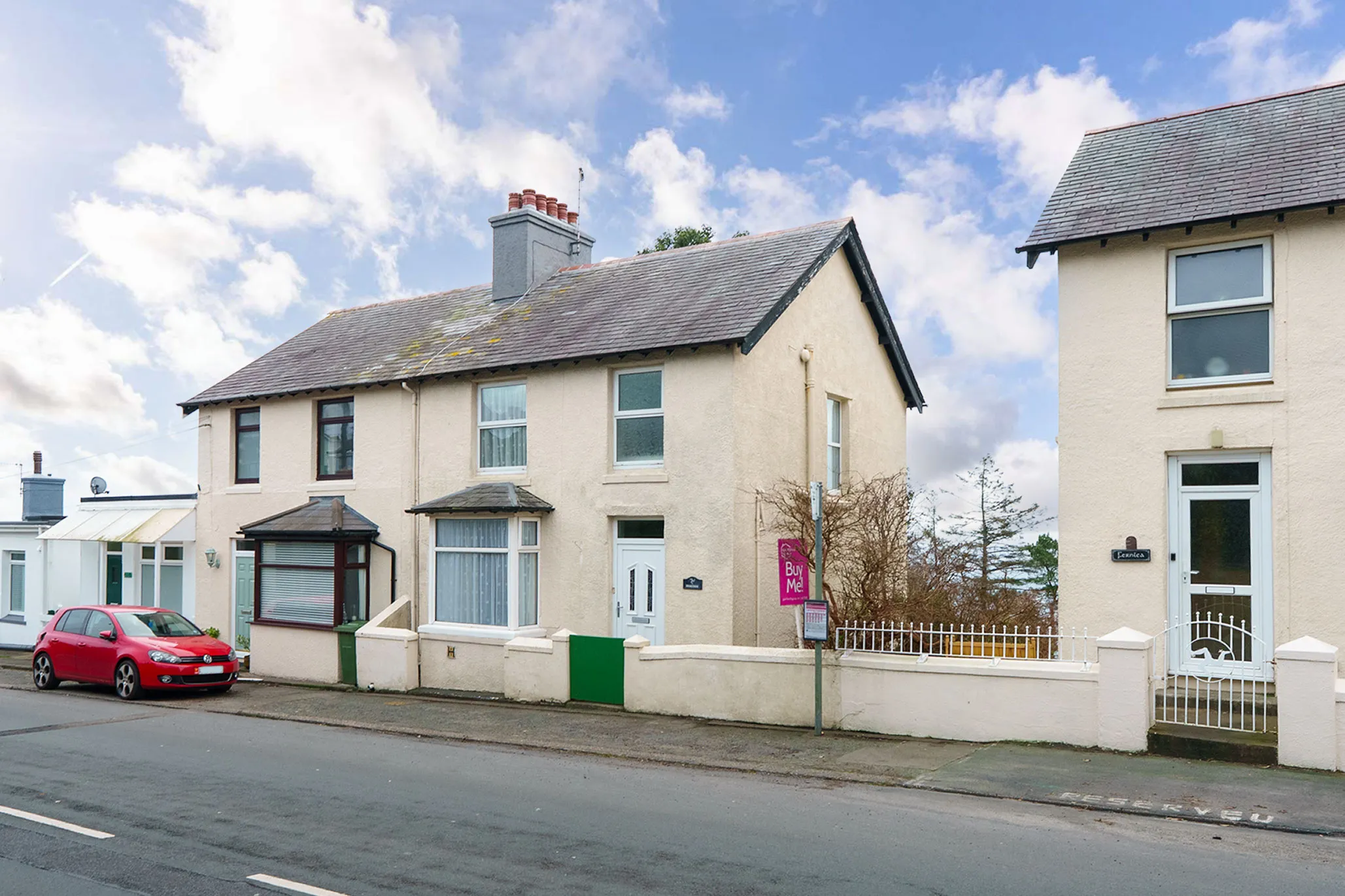 Deceptively Spacious Home with Sea Views