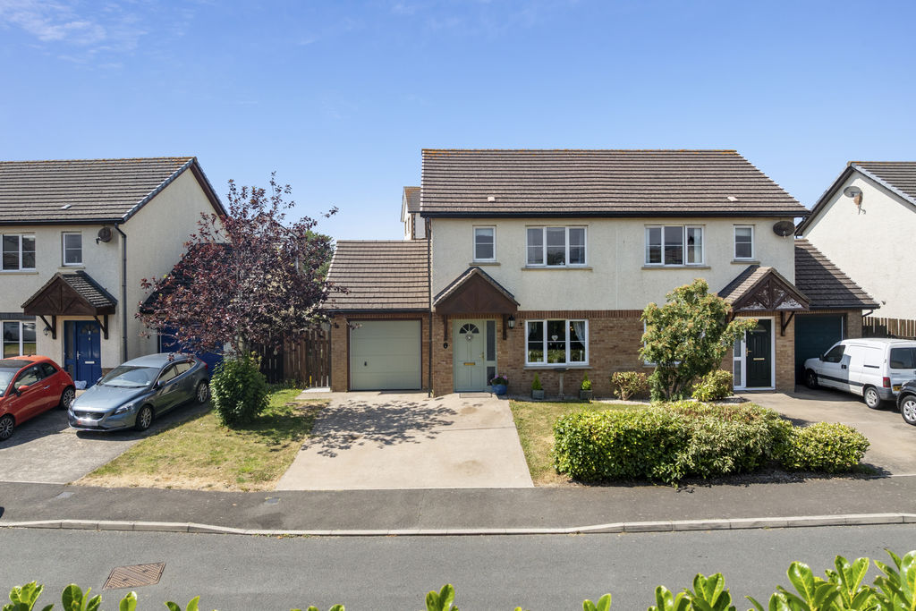 6 Campion Crescent, Peel