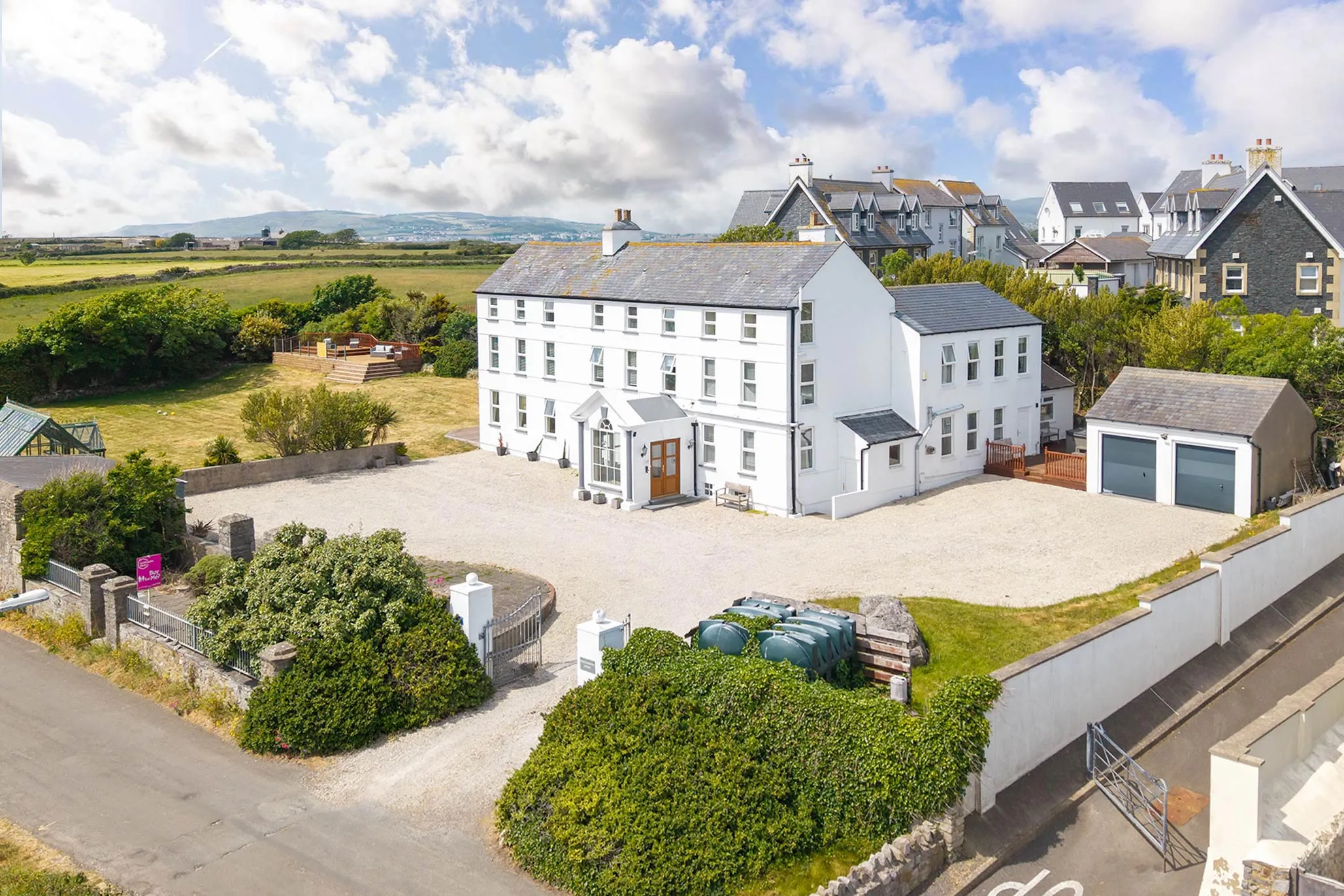 Magnificent Residence with Stunning Sea Views