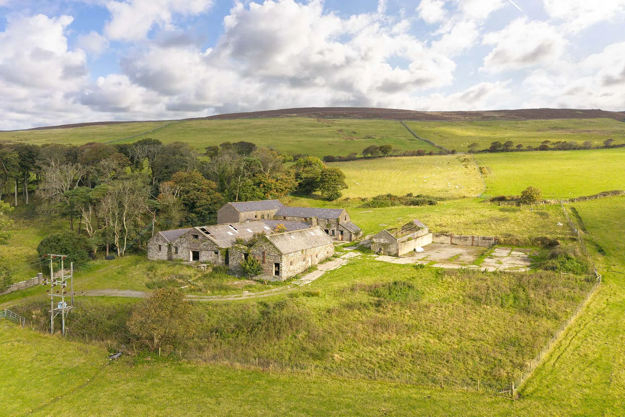 283 Acre Farm On The Outskirts of Douglas