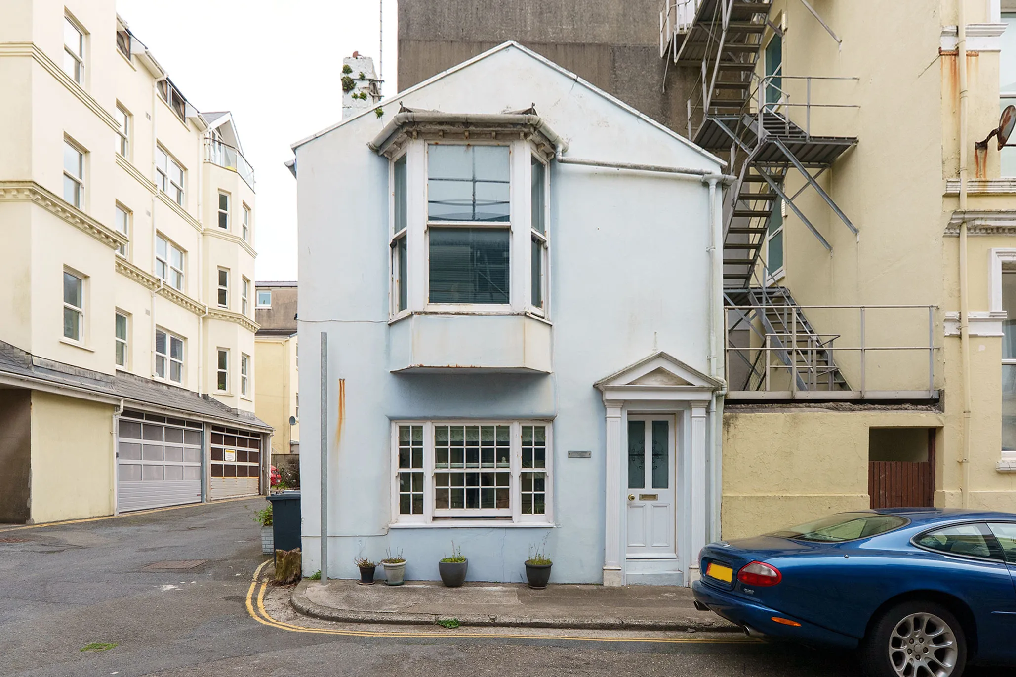 Charming Cottage Just Off Douglas Promenade