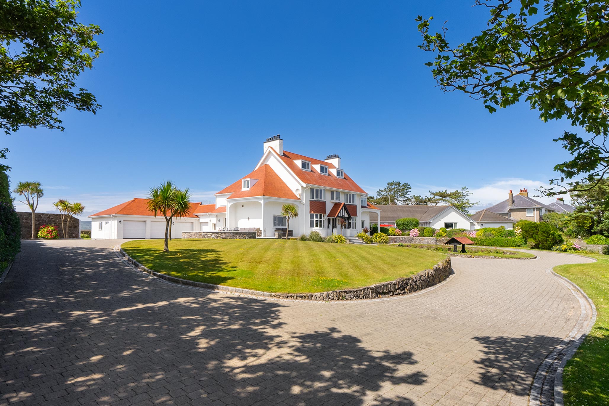 Beautiful Coastal Home Enjoying Stunning Sea Views