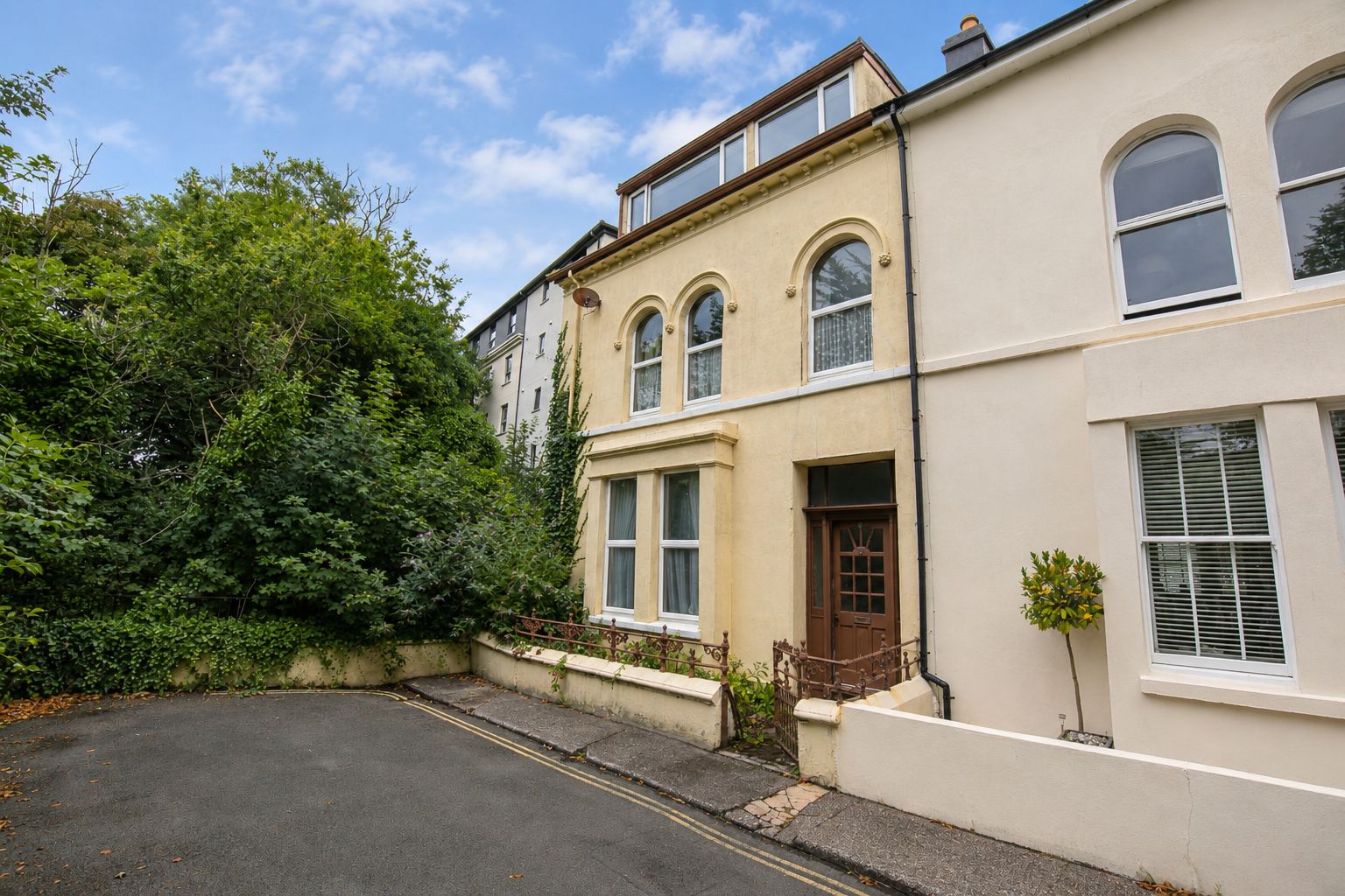 8, Railway Terrace, Isle of Man, IM1 4LT