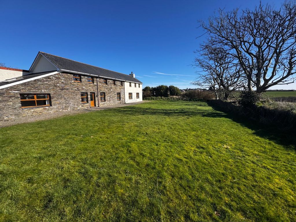 Moaney Road, Santon