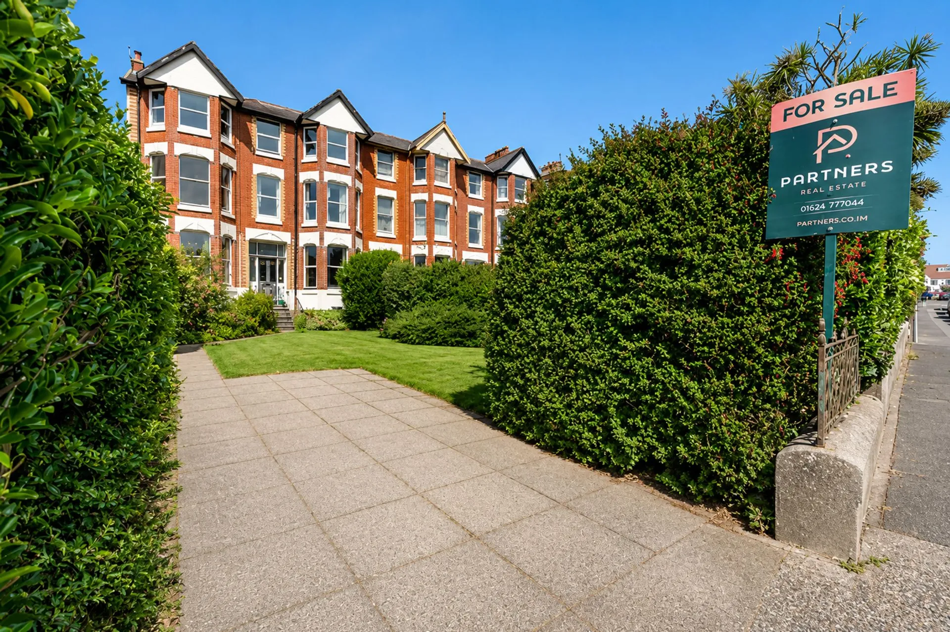 Royal Terrace, Onchan, IM3