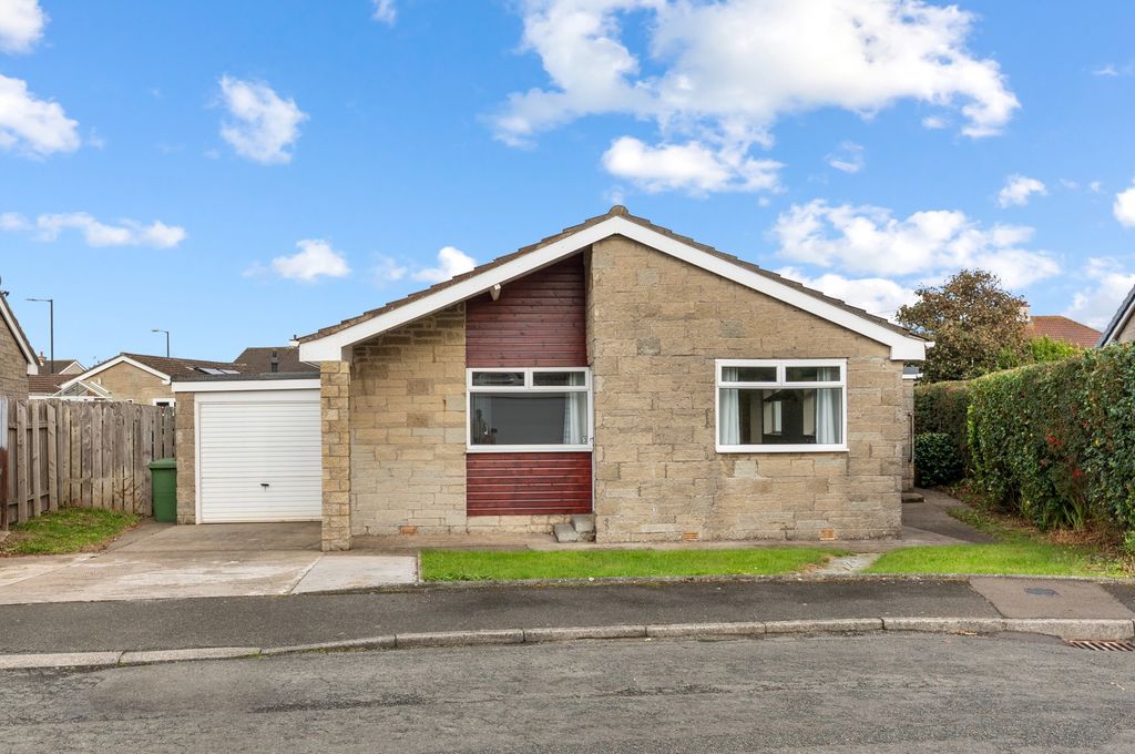 3 Close Cam, Port Erin