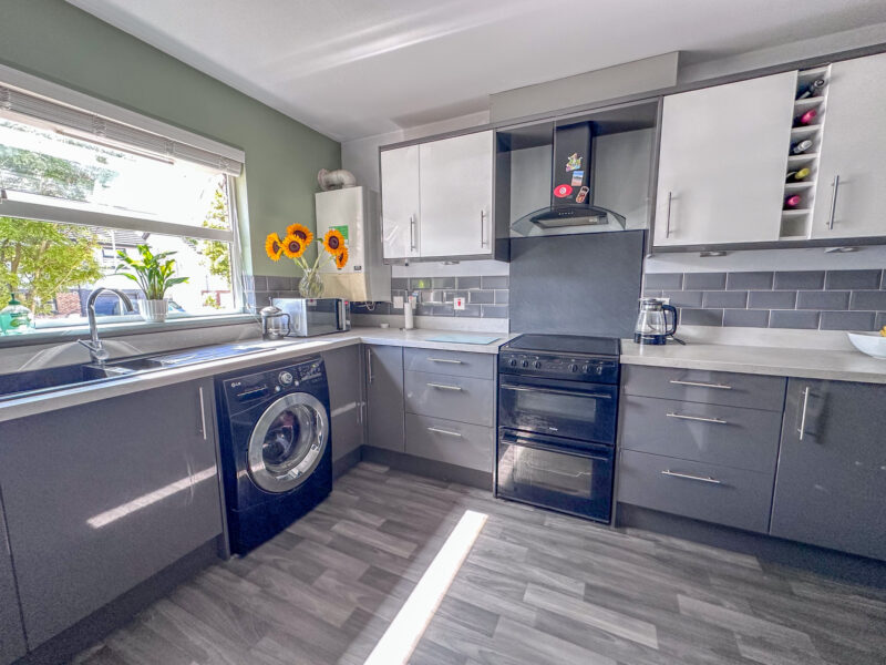 13 Birch Drive, Peel, photograph 4
