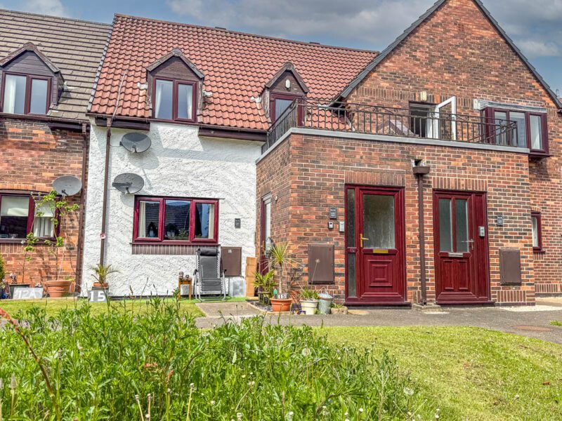 16 Saddle Mews, Douglas