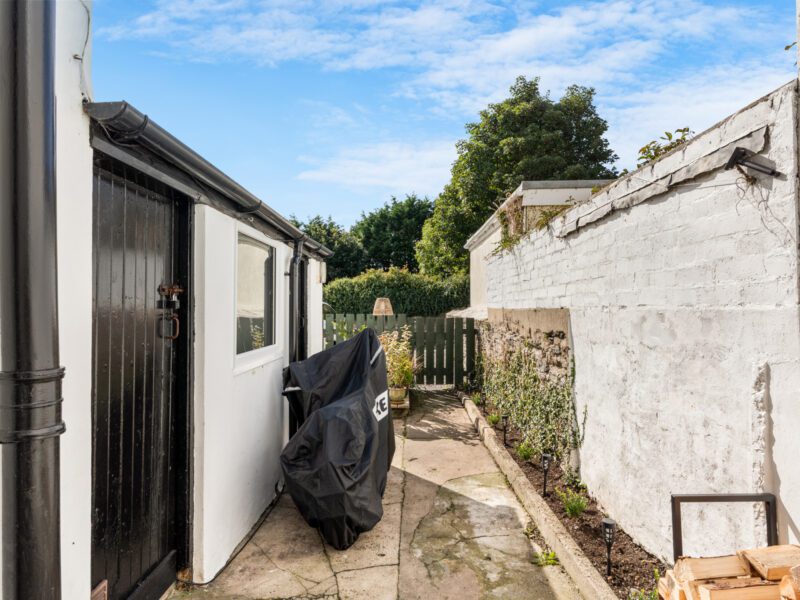 27 Victoria Avenue, Onchan, photograph 17