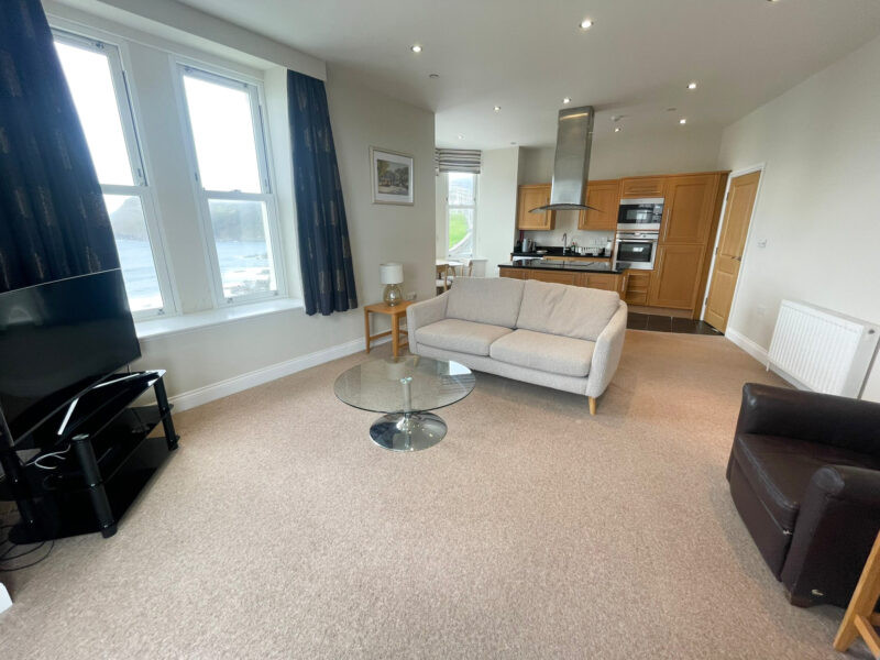 3 Bay View Road, Port Erin, photograph 2