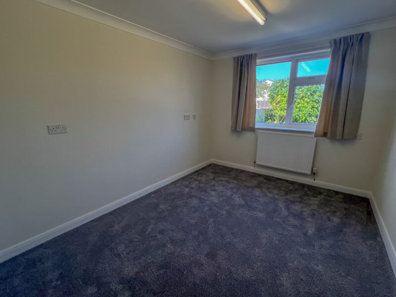 9 Farrants Park, photograph 21
