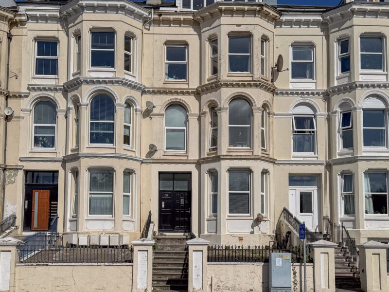 Flat 1, 9 Belmont Terrace
