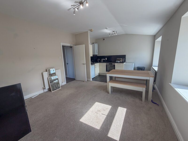 Flat 3, 3 Granville Street, photograph 2