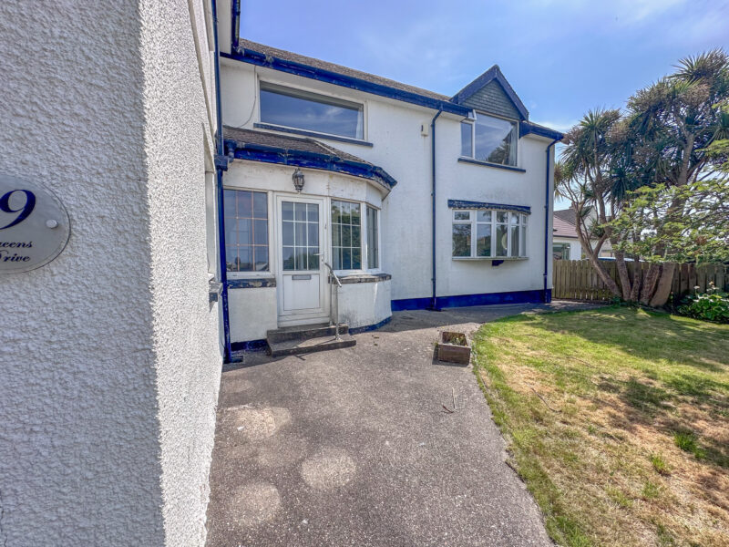 Thalloo Ard, 19 Queens Drive, Peel, photograph 3