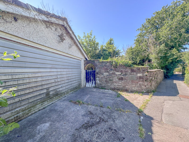 Thalloo Ard, 19 Queens Drive, Peel, photograph 35