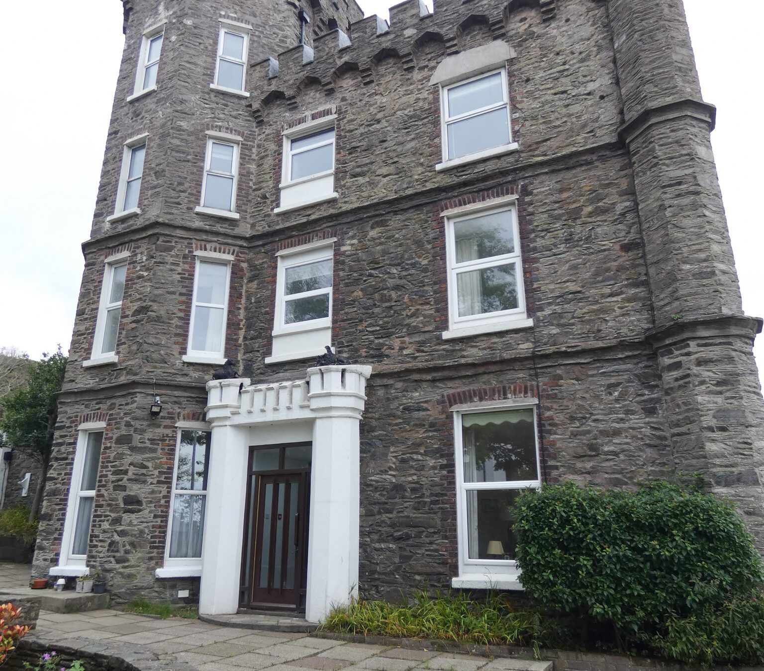 The Towers, Fort Anne Road