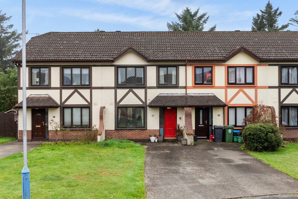27 Farmhill Meadows, Douglas